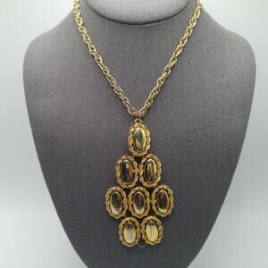 Vintage Gold Tone Pendant Necklace, Framed Oval Pendant, Rope Chain 24"